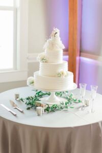 Beach Wedding Cakes